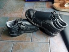 Safety boots Size 11uk Or Eur 46