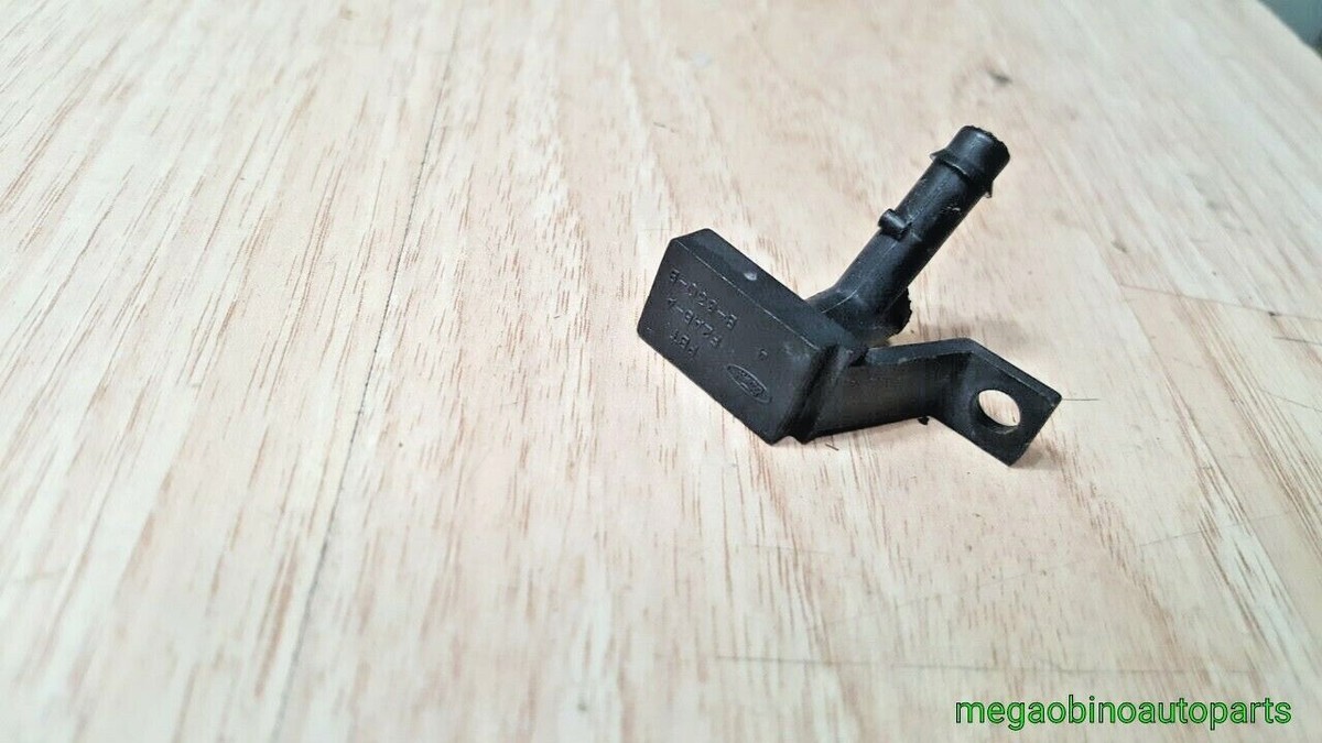 ford F2AB-A windshield WASHER NOZZLE SPRAYER jet F2AZ-17603