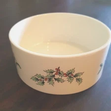 SPODE Christmas Garland 4" x 1.75" Round Candy Trinket Dish 
