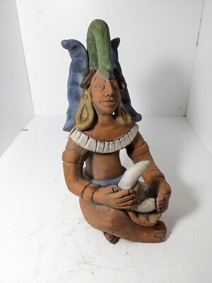 Antique Clay Sculpture Maya (Z21)