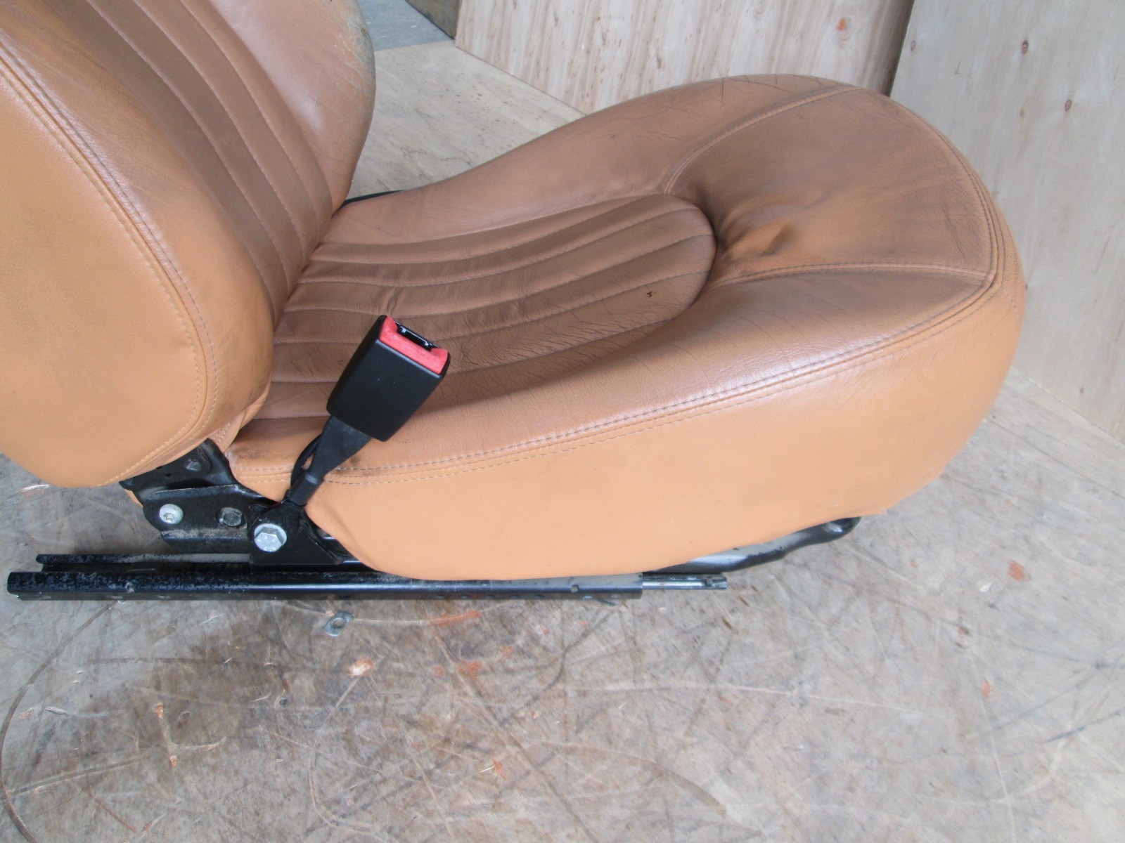 Maserati Coupe - LH  Seat  Saddle # 9812007 