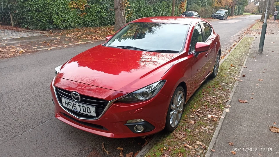 2015 Mazda 3 2.0 Petrol Manual NAVI hatchback - Image 4 of 4