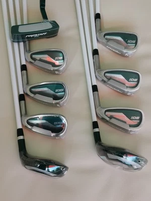Wilson SGI Komplettset Damen Eisen 6-SW, Holz 5, Hybrid 5, Putter neu UVP 549 - Bild 1 von 4