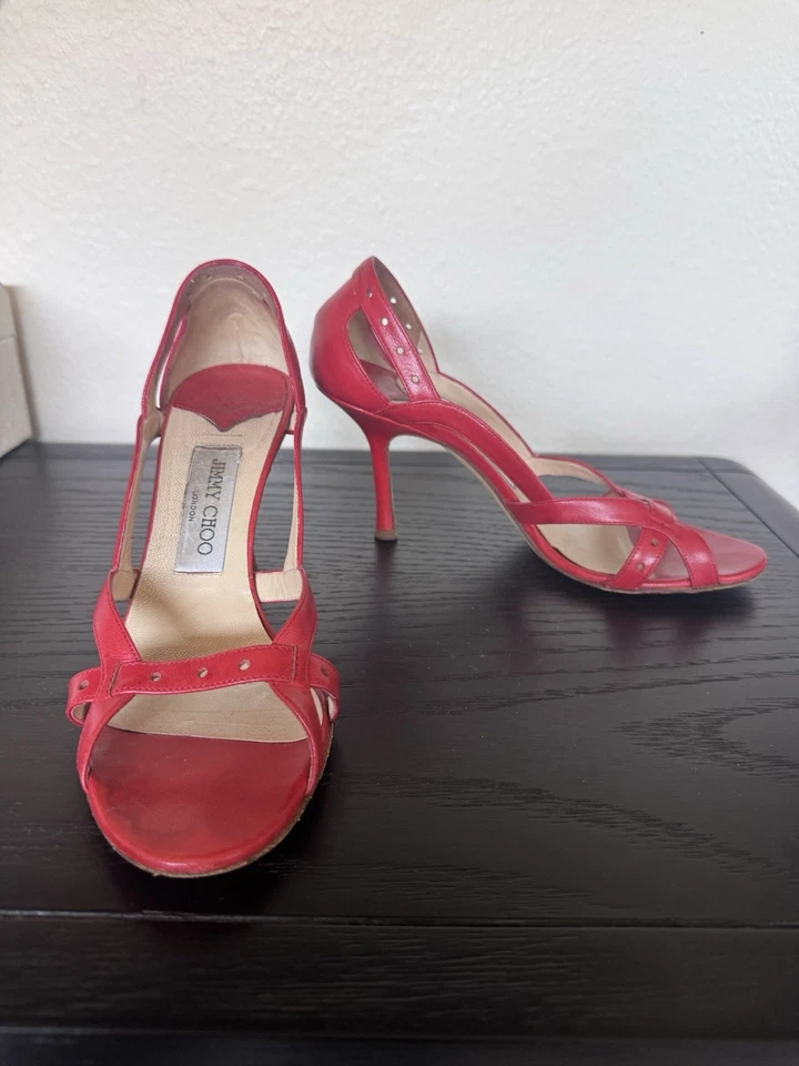 Sandalias de tacón de cuero rojo Jimmy Choo EU 37.5 / US 7.5 Foto 4 de 4