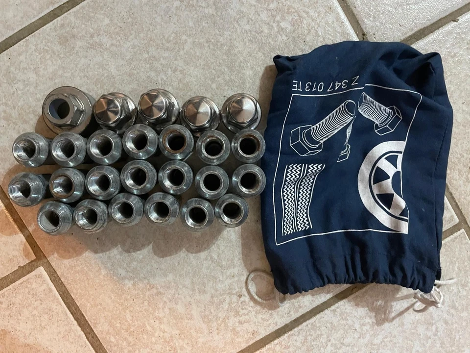 4x Alu Winterkomplettrad für FORD Mustang (LAE, 2015-2018, 5.0 Ti-VCT) Gunmetal - Bild 4 von 4