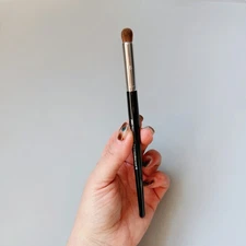 Sephora Collection PRO Eyeshadow Brush #16 Precision Eye Shadow Smudge Brush