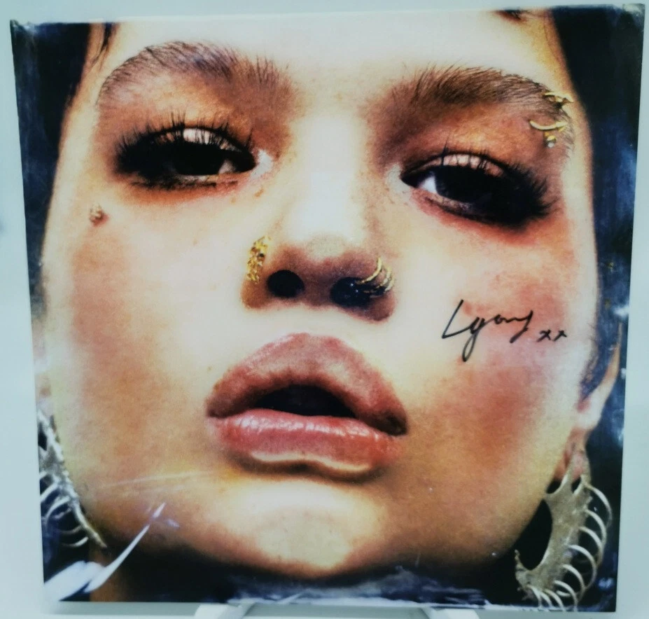 Lola Young This Wasn'T Meant For You Anyway tr. red Vinyl LP signed Art Card Neu - Bild 3 von 3