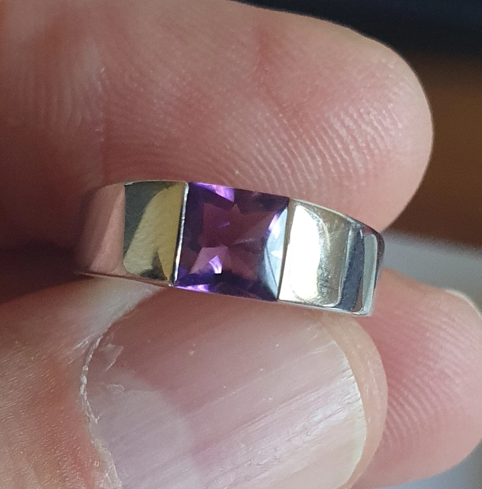 Anillo tanque amatista oro blanco 18k Cartier 49 Foto 2 de 4