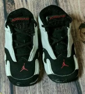 baby girl size 3c shoes