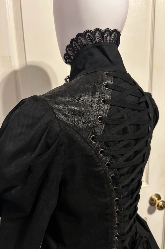 CHAQUETA RARA LIP SERVICE VICTORIANA BULLICIO BEETLEJUICE BRUJA GÓTICA STEAMPUNK TALLA M Foto 2 de 4