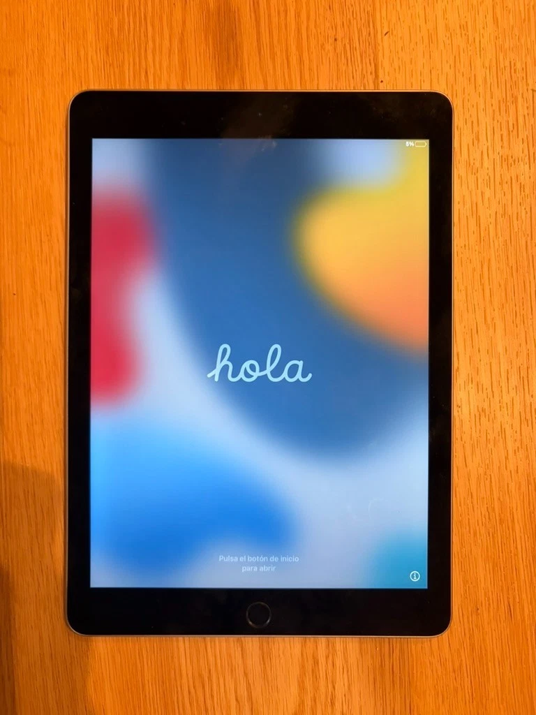 25+ iPad Air 2 2GB RAM 9.7