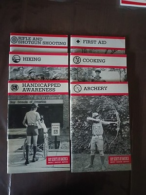 Circa 1981 Lot of 6 Merit Badge Boy Scouts BSA Books