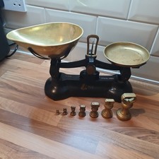 Vintage Cast Iron Libra Librasco Balance Scales - Made in England With 7 Weights