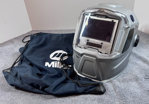 Lightly Used Miller T94 Welding Helmet Auto Darkening W / ClearLight 2.0 288758