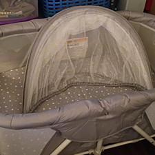 Portable Oval Baby Bassinet Gray/White w/ Canopy Mosquito Net