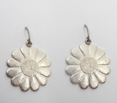 Cozzi Gioielli Daisy : Drop Earrings in 925 Silver - Lucky Flower