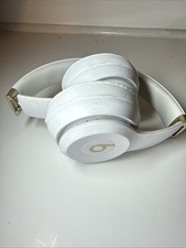 Beats Solo 4 Wireless Bluetooth On-Ear Headphones White FAST FREE SHIPPING c