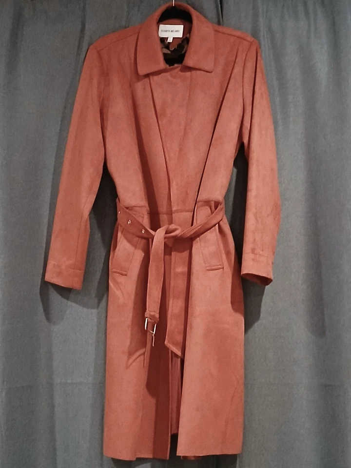 Gabardina larga Elizabeth&James GRANDE cinturón de gamuza sintética naranja óxido nueva sin etiquetas Foto 2 de 4