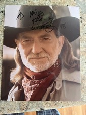Outlaw Country Willie Nelson Signed Autograph 8x10 Photo - JSA Cert - FREE S&H!