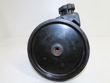 Pompe direction assistée Mercedes CLASSE C