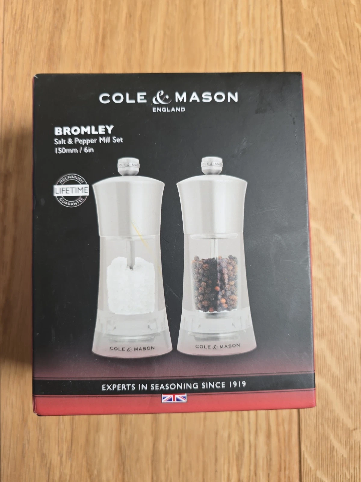 Cole & Mason Bromley Salt & Pepper Mills Set 150mm/6" H243008
Opens in a new window or tab