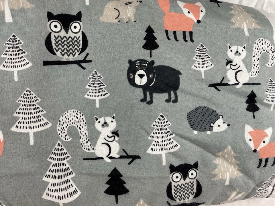Tela con estampado de animales de bosque de 8 yardas de zorro, ardilla, oso, búho, conejo artesanía de costura Foto 4 de 4