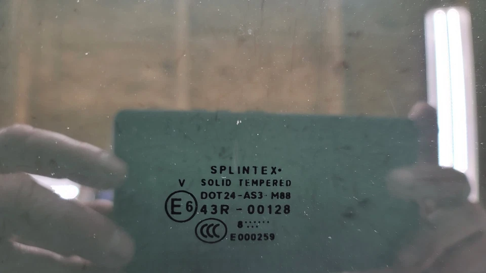 Audi A6 Sunroof Glass Quattro Moonroof Factory OEM 2005 2007 2008-2011 3941 - Image 3 of 4