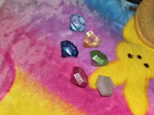 Resin Crystal  - Picture 3 of 3