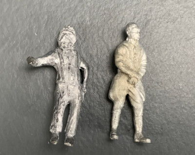2X O Scale Omen Hobo, Coachman Figures Un-Painted O2063 LZ