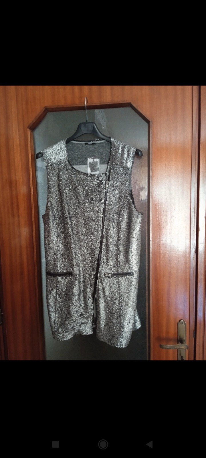 Foto 1 di 12