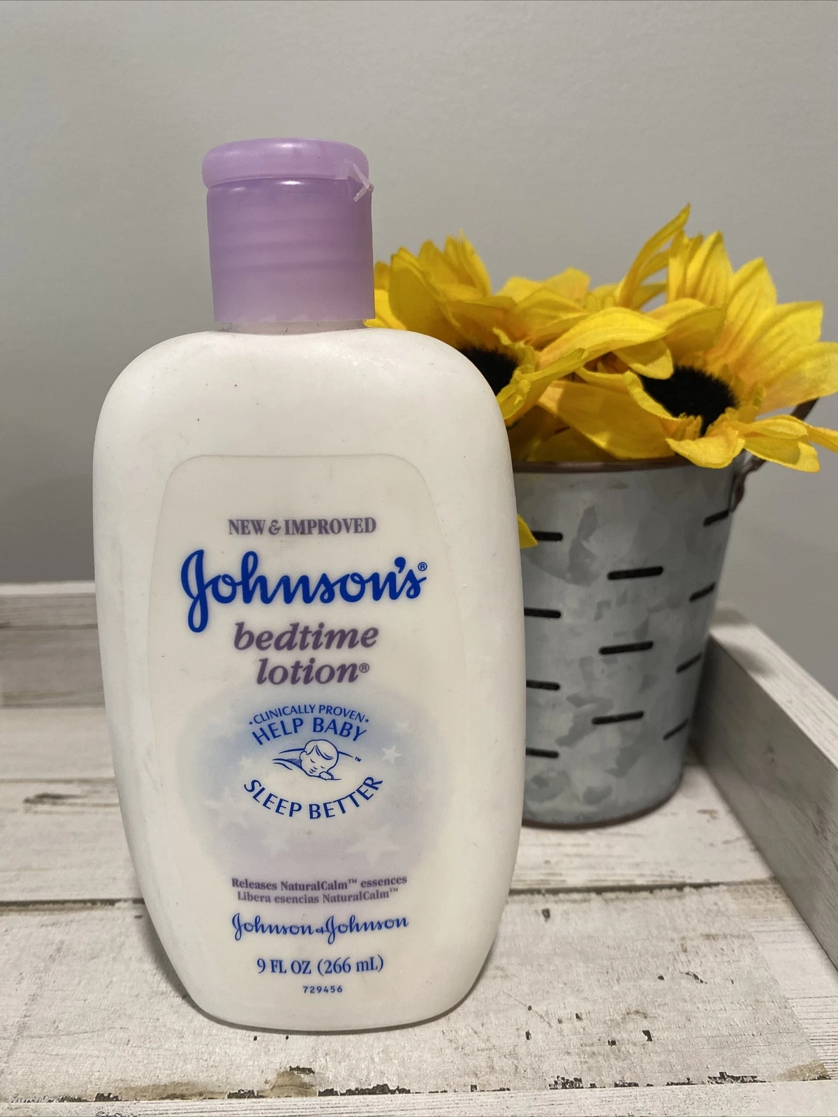 Original Johnsons bedtime baby lotion natural calm Discontinued Sealed New
Opens in a new window or 