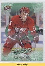 2016-17 Upper Deck MVP Green Dylan Larkin #125 READ v1q