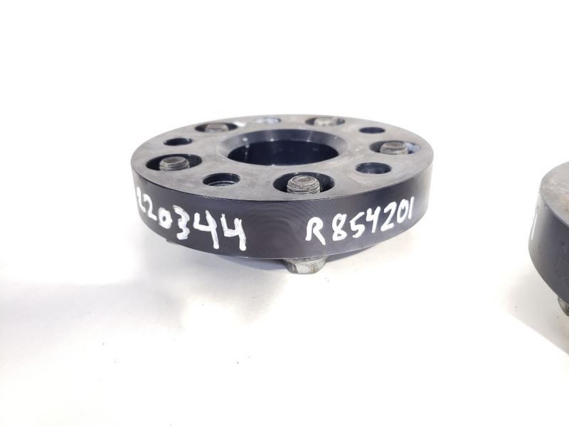 Bentley Continental GT 2010 LEFT, RIGHT Wheel spacer P/N 505571