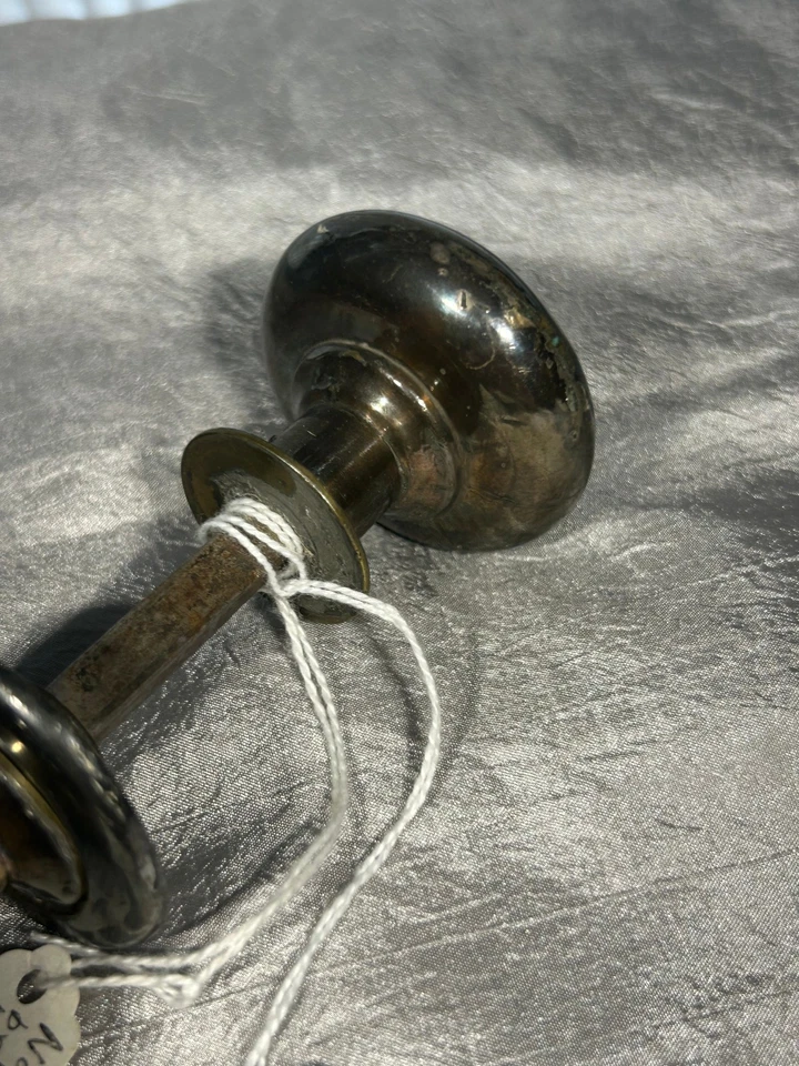 POMO DE PUERTA DE PLATA VINTAGE DE NAPOLEÓN'S BROTHERS ESTATE N.J.- 1800 Foto 3 de 4