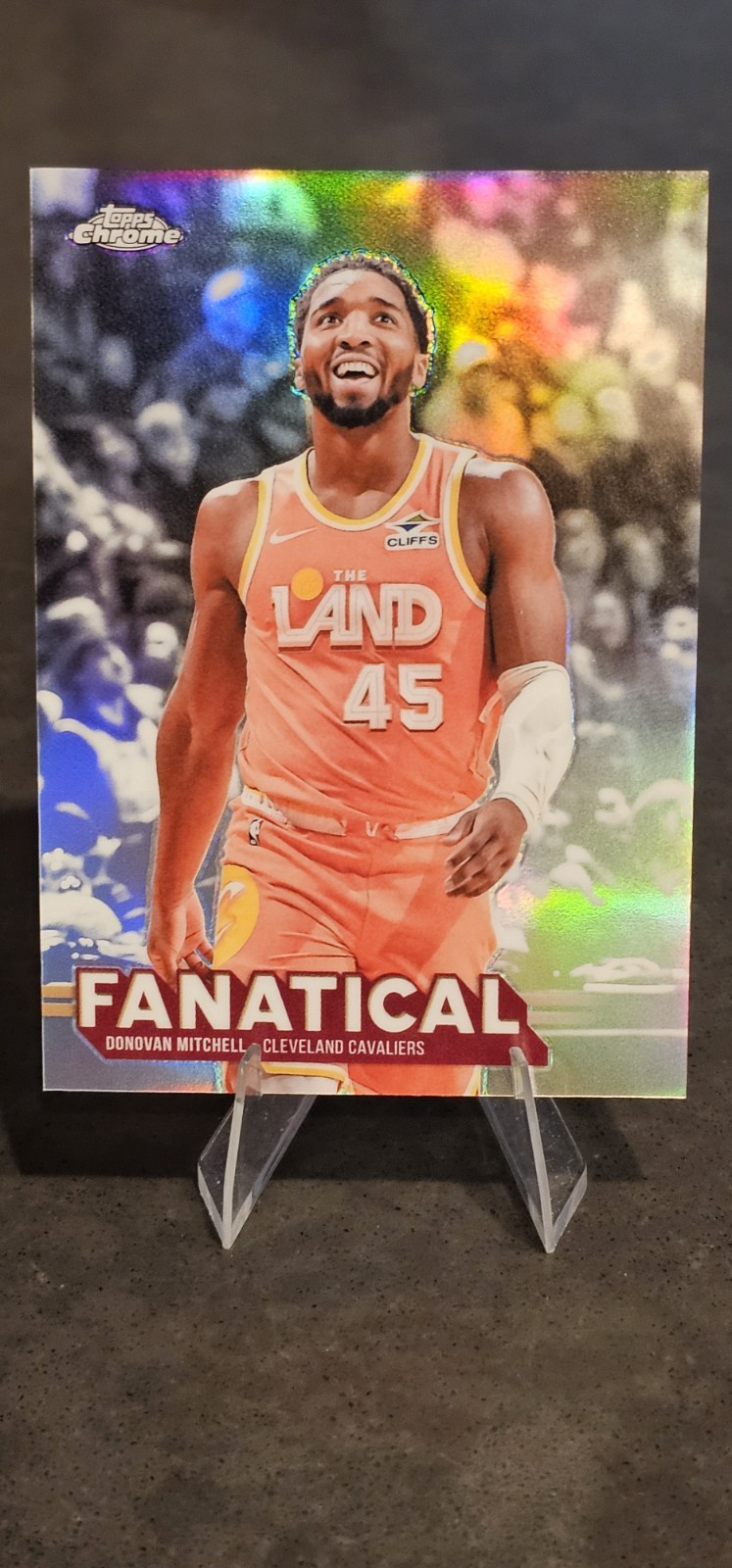 2025-26 Topps Chrome Update Basketball Fanatical Donovan Mitchell SP