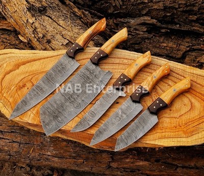 Kitchen Knife Set 5 Pcs Damascus Steel Chef Set Custom Hand Forged Leather Bag.