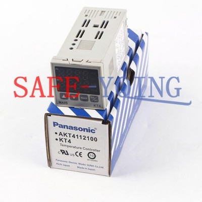   KT4 Temperature Controller AKT4112100 New #tp