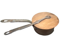 ANCIENNE CASSEROLE ÉTAMÉ AVEC SON COUVERCLE CUIVRE SIGNE V P VILLEDIEU ? 