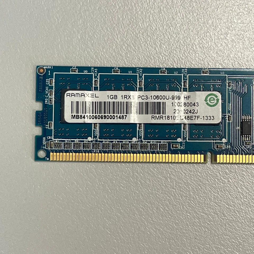 Ramaxel 1GB DDR3 RAM PC3-10600 1333MHz Unbuffered RMR1810ED48E7F-1333 497156-B88 - Image 2 of 4