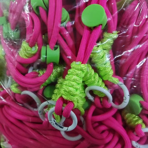 Key Ring Adjustable Braided Rope With Replacement Patch For Mobile Phone Access - 第 9/21 張圖片