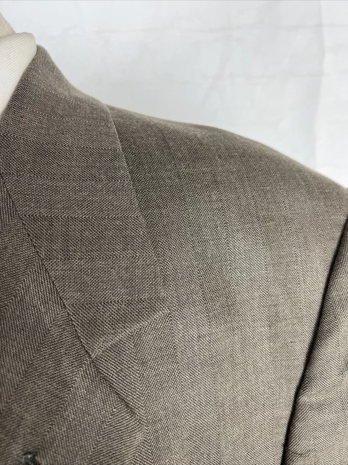 Pierre Cardin Men's Brown Solid Suit 46R 38X25 $495 - Image 2 of 4
