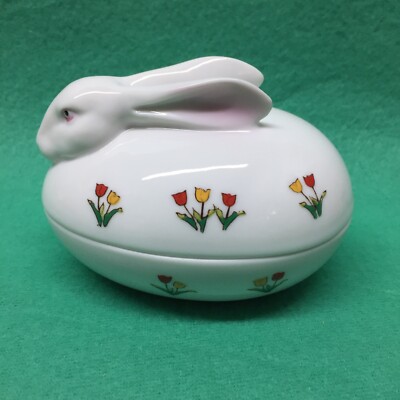 VTG Porcelain Rabbit Trinket Box Made In Japan