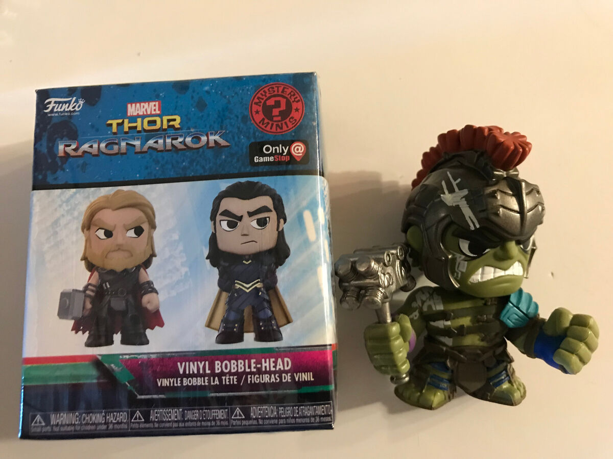 SF Giants MARVEL Day VIP Thor Ragnarok Hammer Figurine