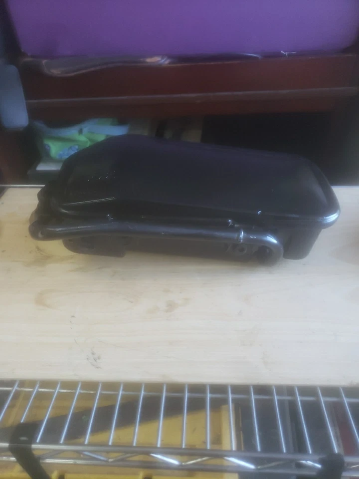 Honda XR650L 2000 OEM caja de batería cubierta de goma Foto 2 de 4