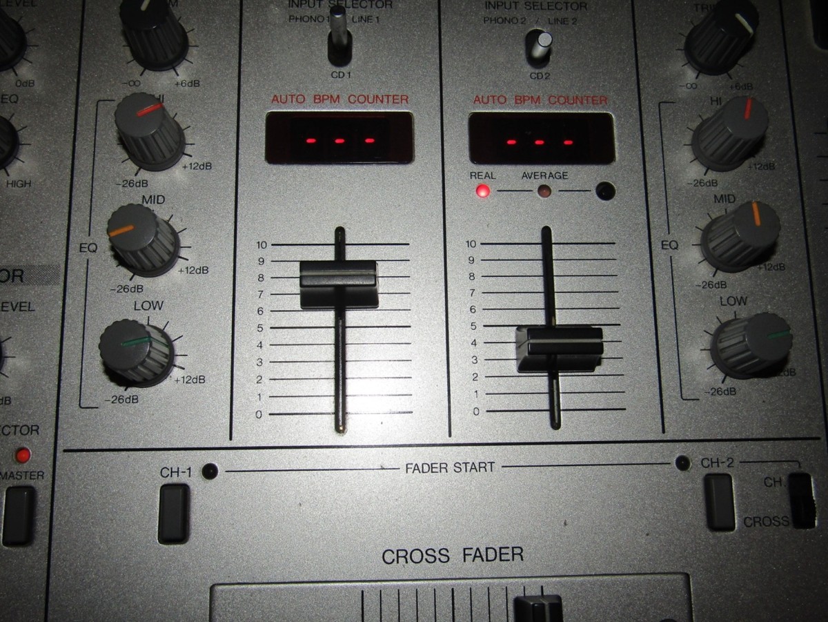 Pioneer DJM-300 DJミキサー #2 DJM-300-S (archived) 2-channel performance mixer (silver
