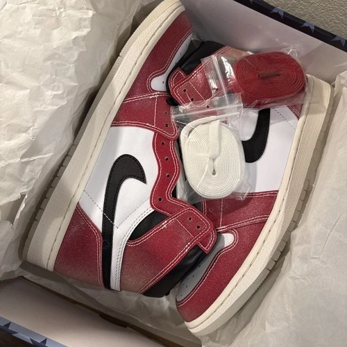 Air Jordan 1 High Retro OG "TROPHY ROOM" 2021 - Size 10 - DA2728 100 (14133-4)