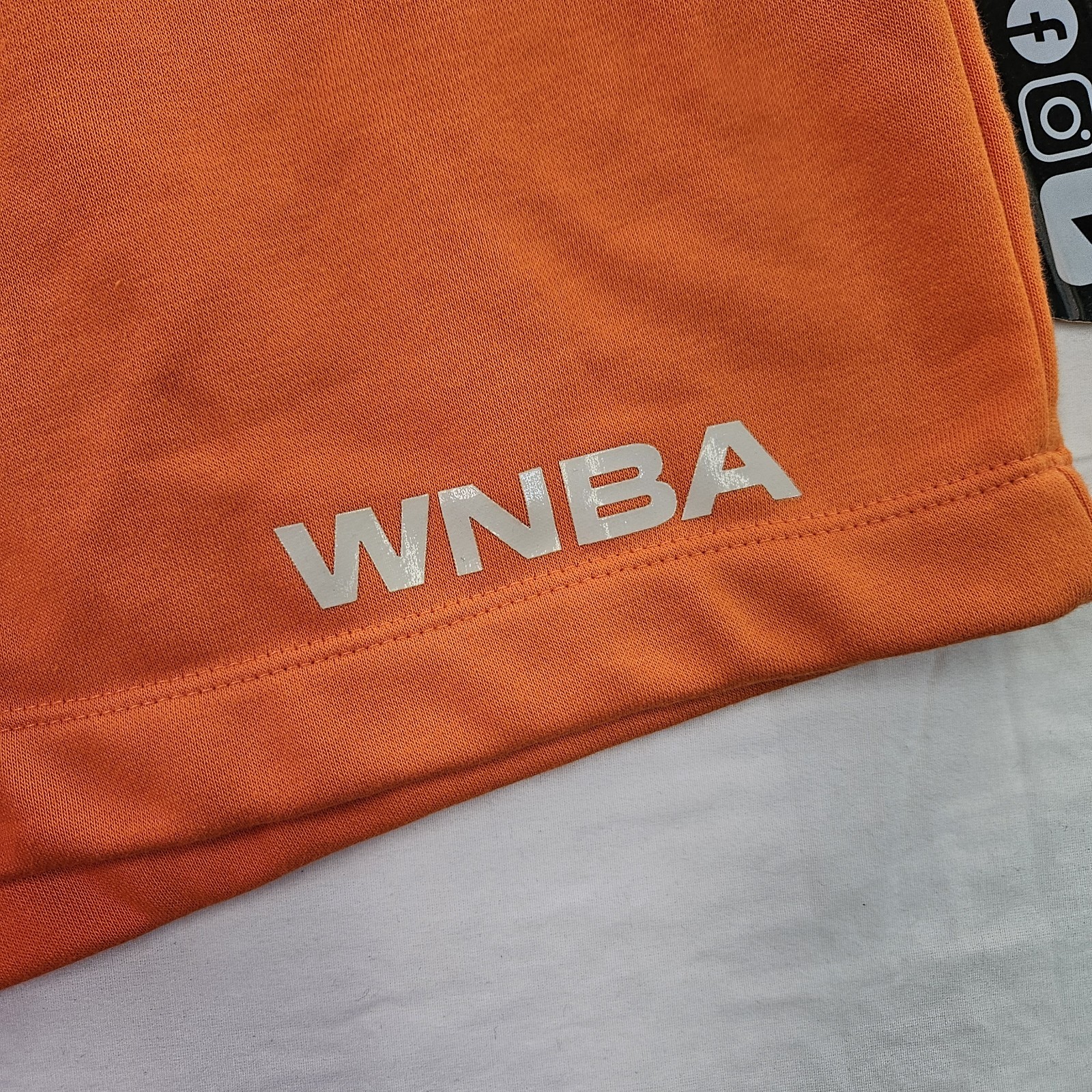 Nike WNBA Basketball Sweat Shorts Orange Mid Rise HF6475 820 Women's Size Large thumbnail 3