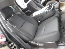 Used Front Right Seat Front Fits 2012 Gmc Sierra 1500 Pickup Bucket And Bench S