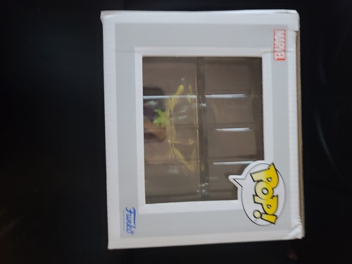 Funko Pop Deluxe Marvel Sinister Six Electro #1017 Amazon Exclusive BRAND NEW - Picture 6 of 6