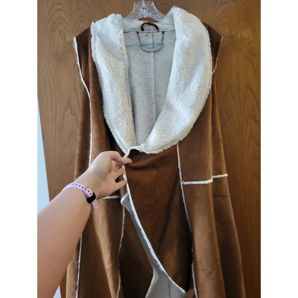 Chaleco plumero de gamuza Paparazzi by Biz marrón crema imitación piel de oveja largo fluido usado en excelente estado S Foto 2 de 4